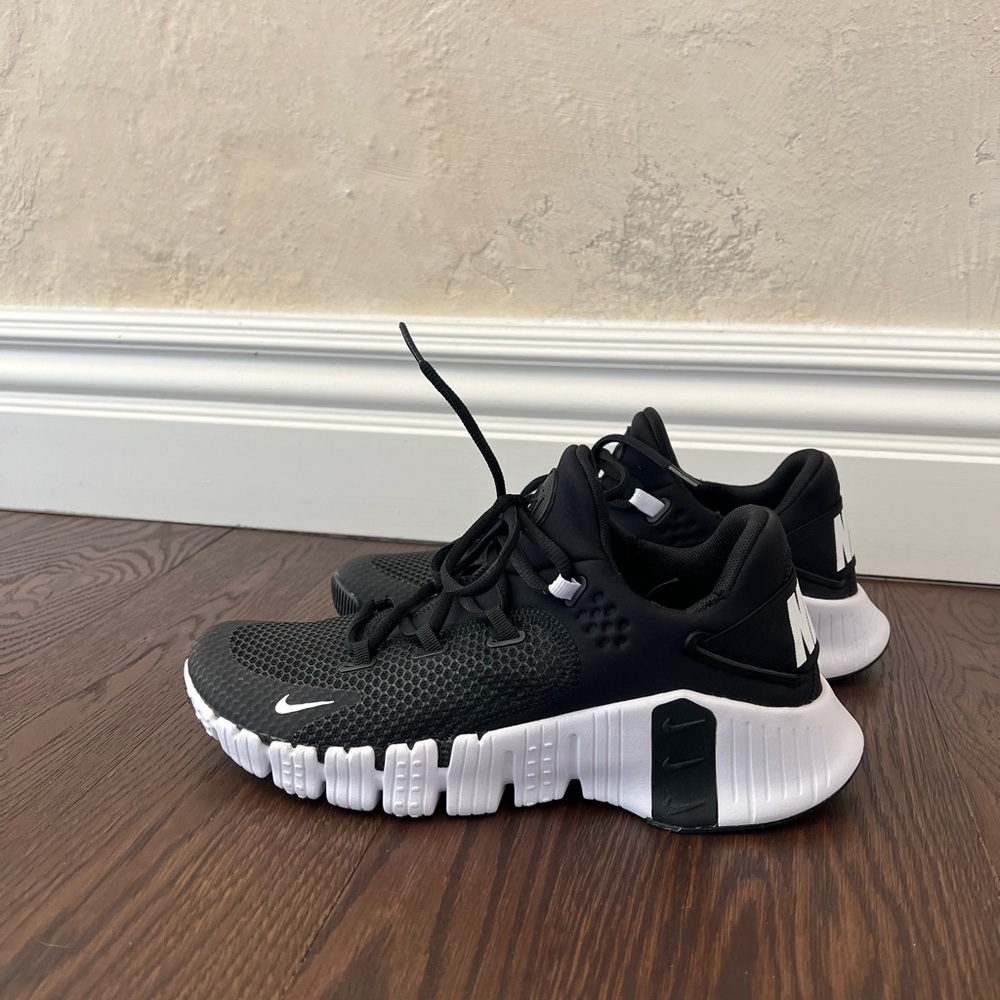 Nike metcons